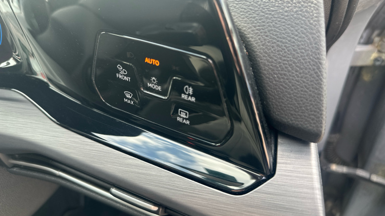 Volkswagen Golf 1.5 TSI 150 Style 5dr Petrol Hatchback